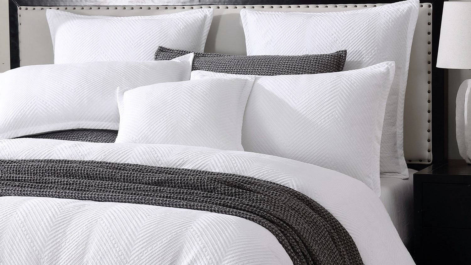 Viva White Duvet Cover Set by Private Collection
