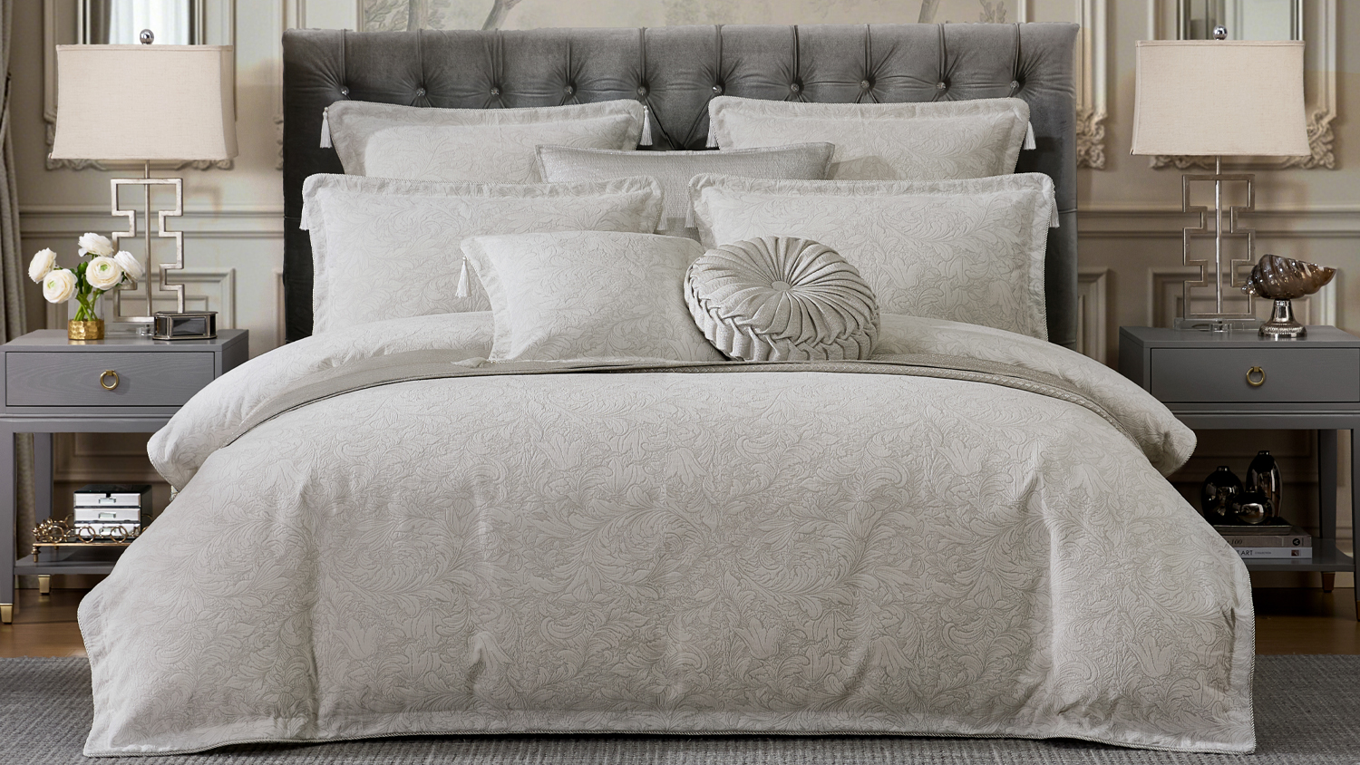 Ornato White European Pillowcase by Da Vinci