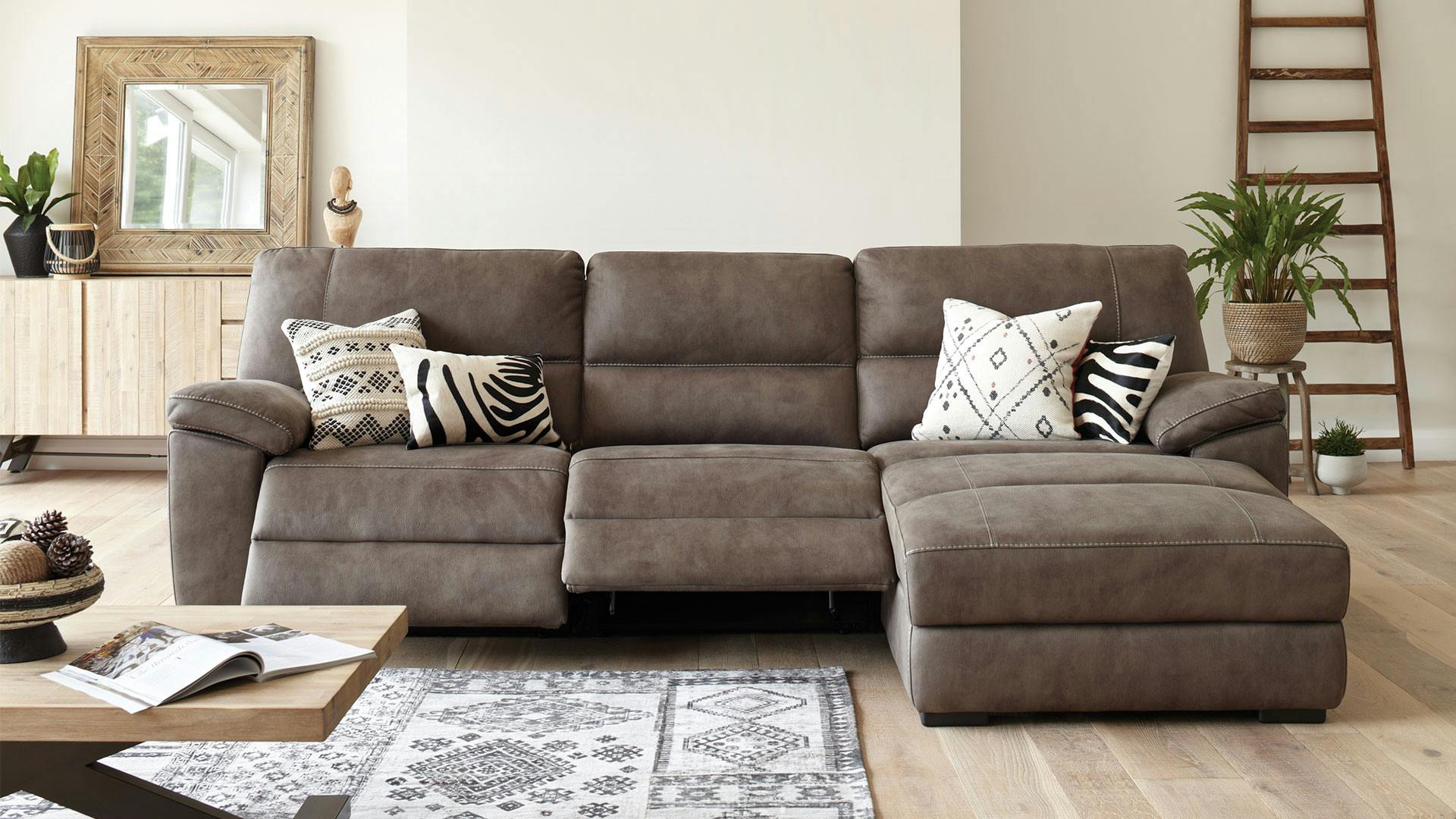 25 Beautiful Sectional Sofa With Chaise Lounge And Ottoman