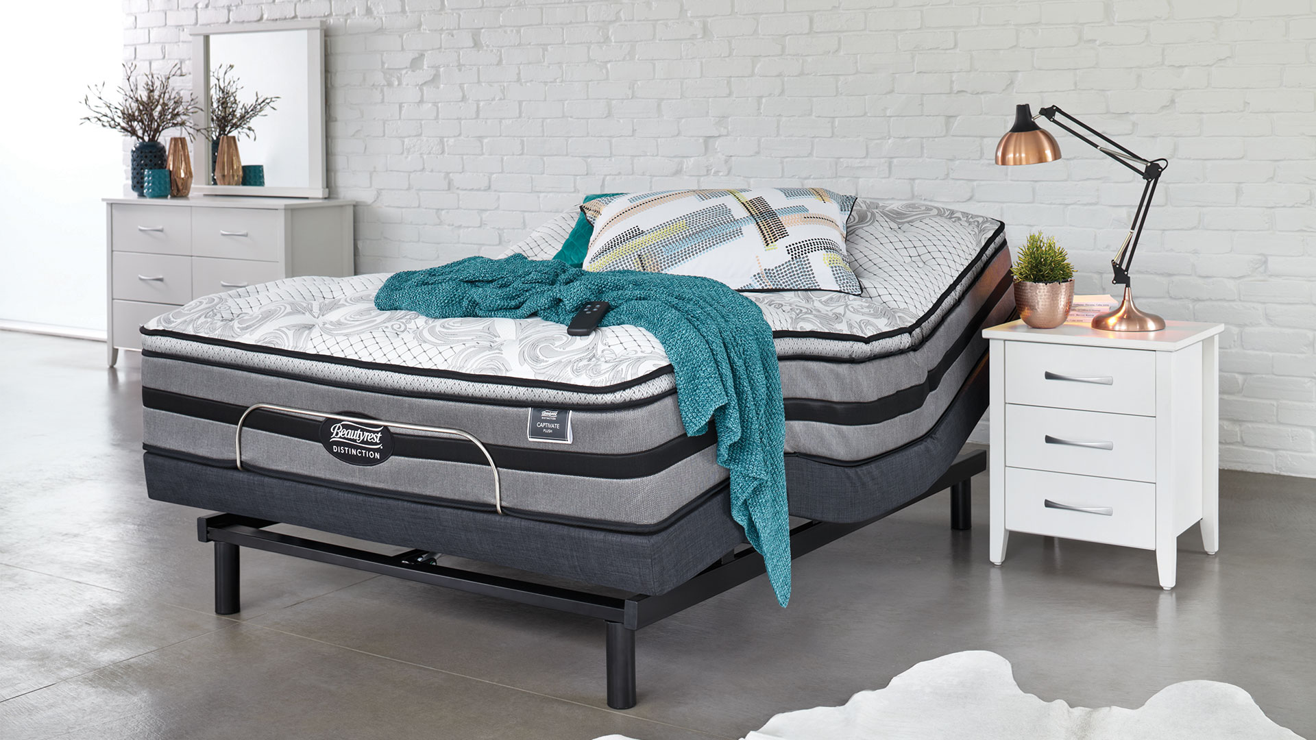 Beautyrest Captivate Plush Super King Mattress with Lifestyle Adjustable Base by Tempur