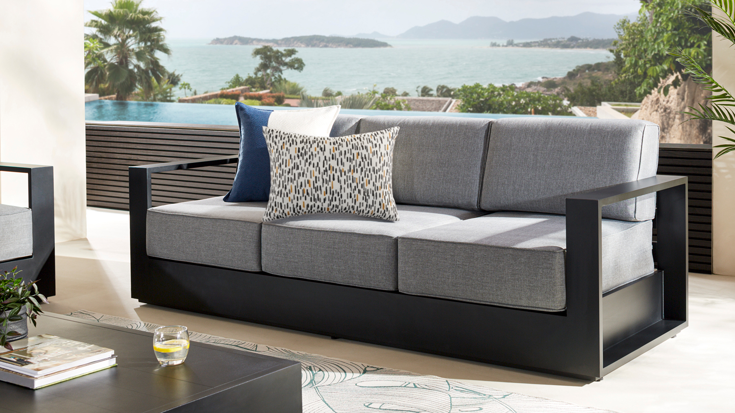 Almeria Outdoor Cushion 50x35cm - White/Black