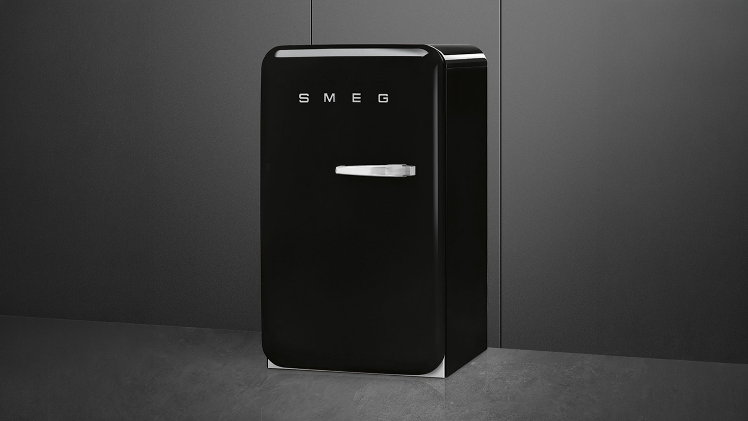 An angled view of the unit