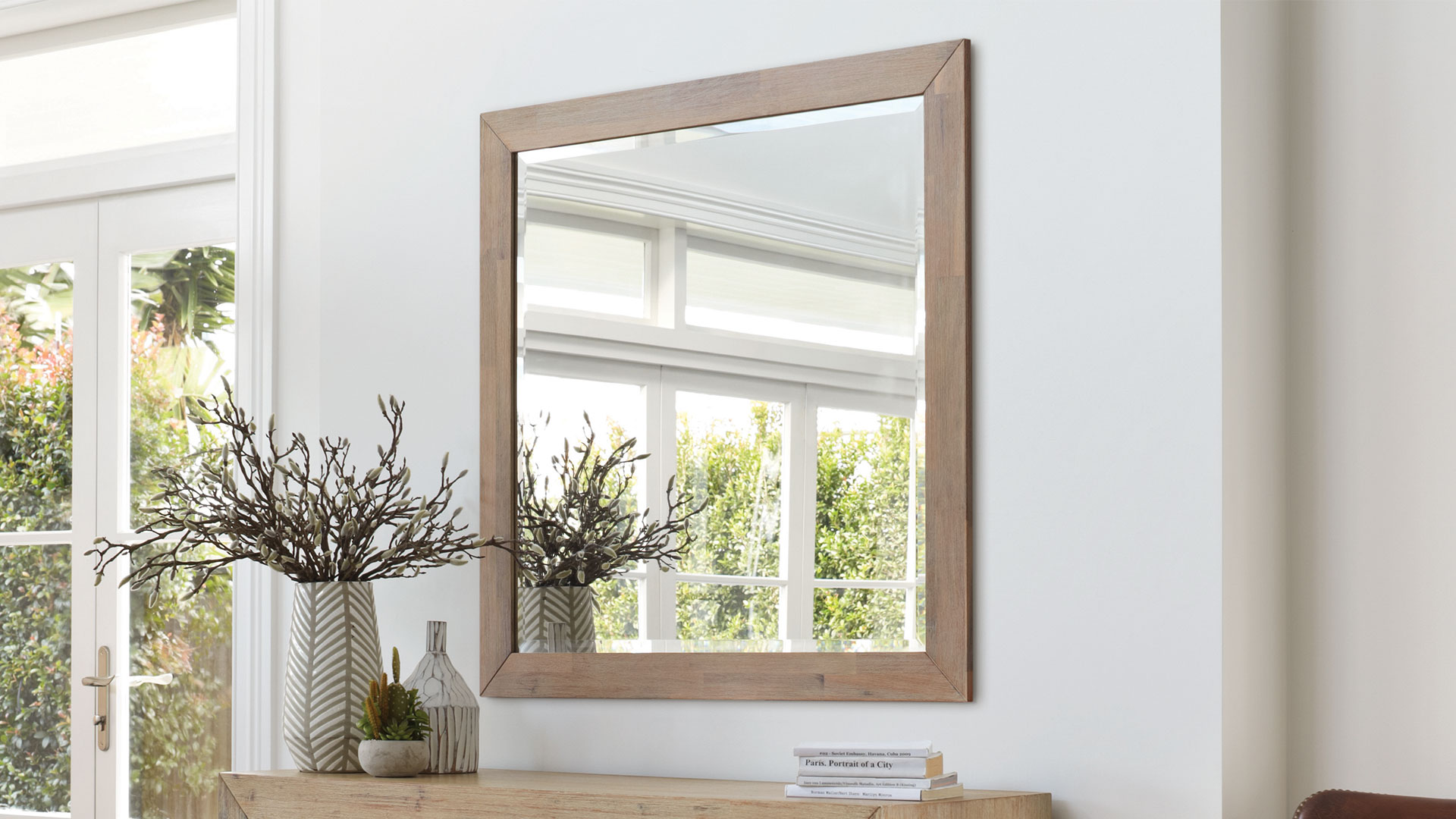 Tamworth Mirror by Vivin