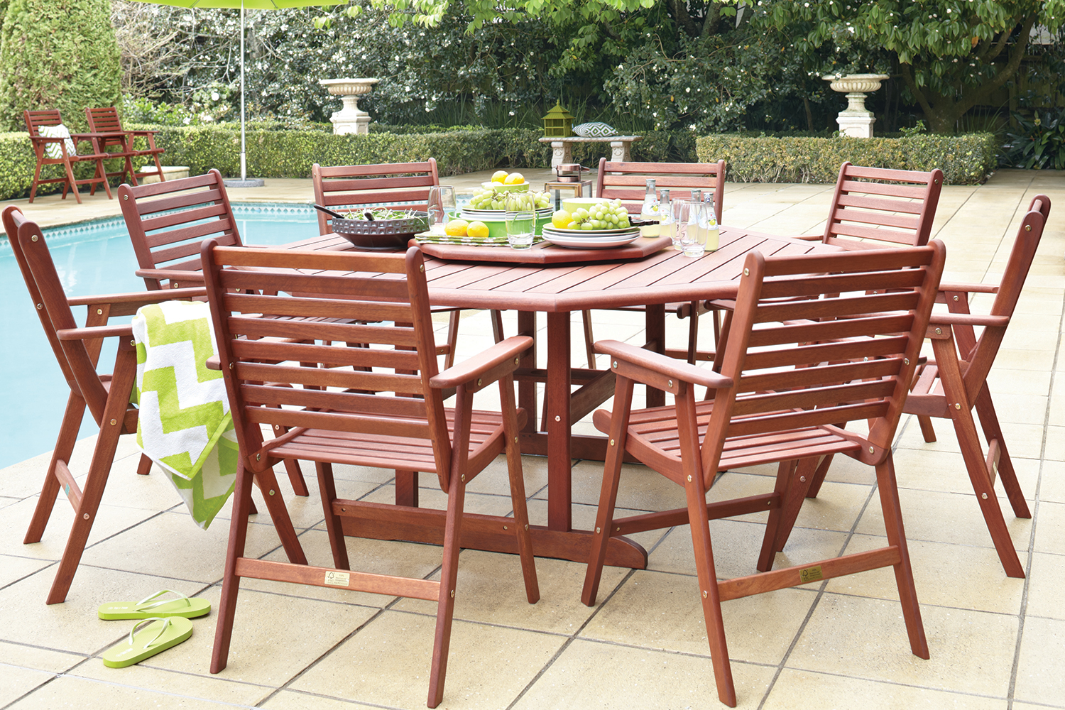 Bentley 9 Piece Outdoor Dining Setting