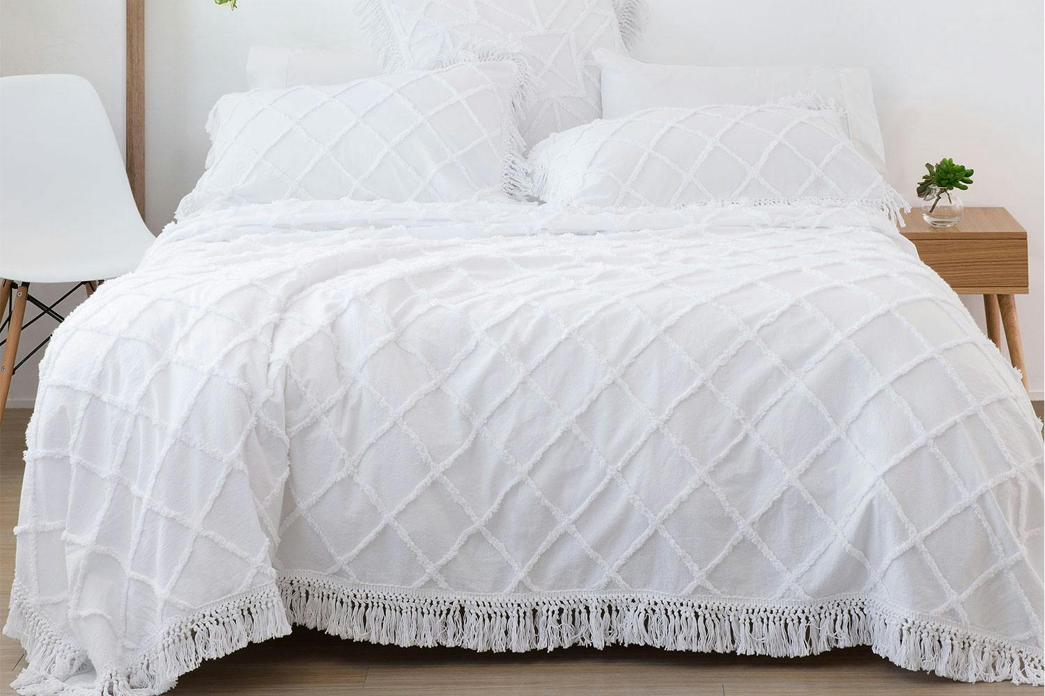 Lumiere Coverlet By Savona Harvey Norman New Zealand