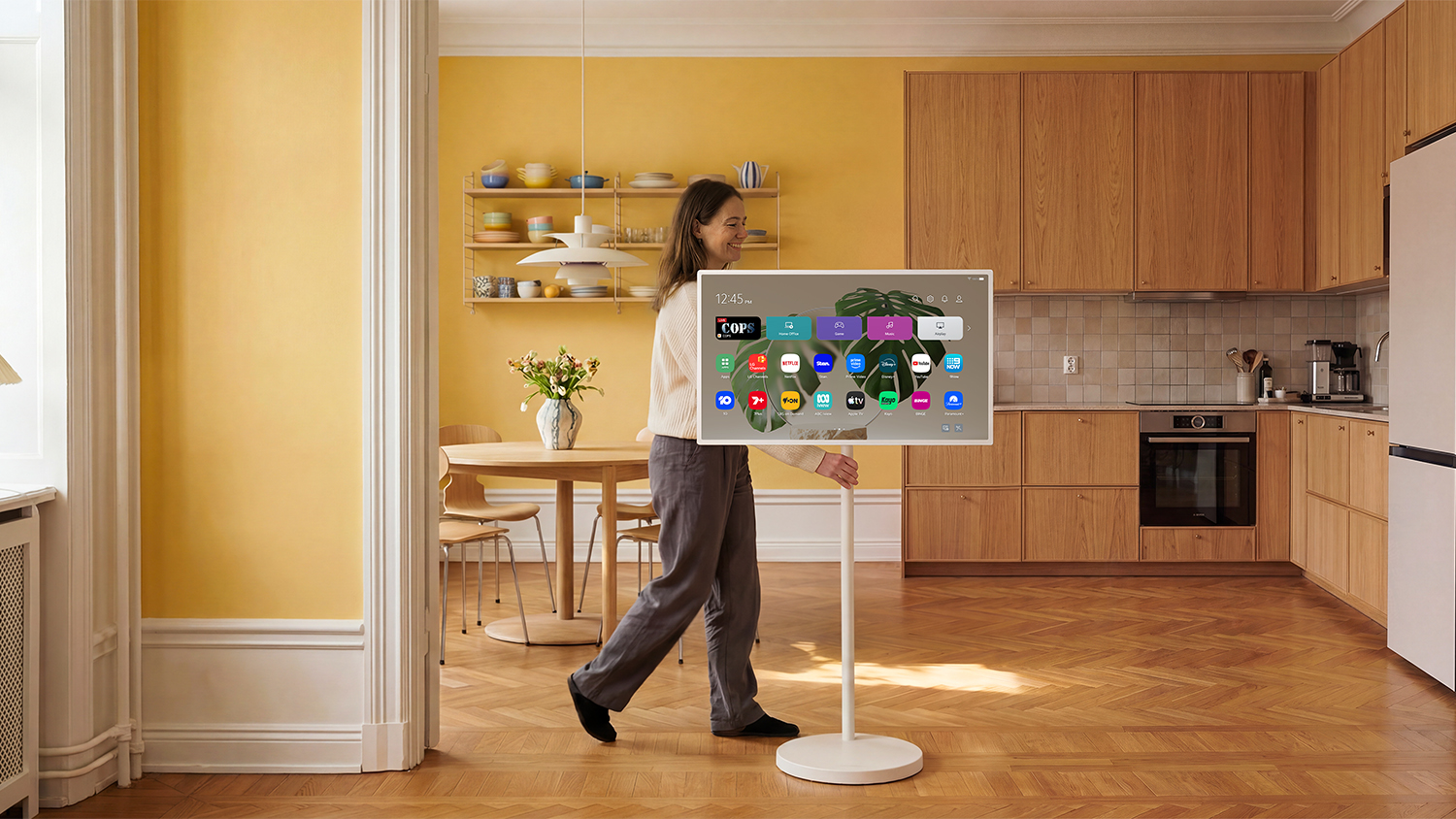 LG 32" StanbyME 2 Max Portable Touch Screen Smart 4K UHD TV (2026) with webOS