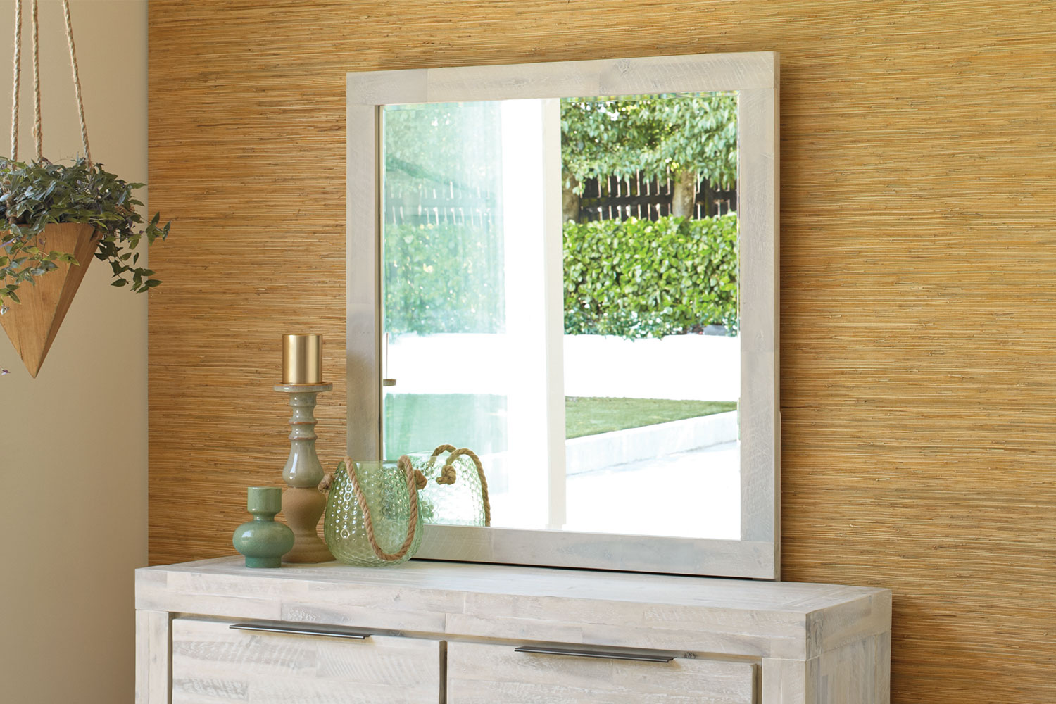 Cube Mirror by Vivin