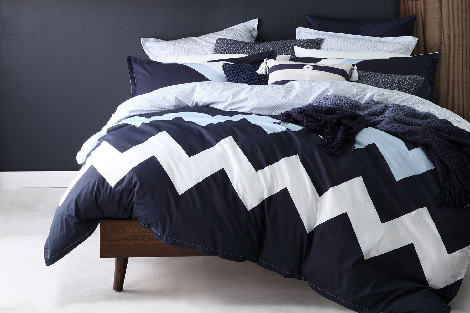 Marley Navy Duvet Cover Set By Logan And Mason Harvey Norman New
