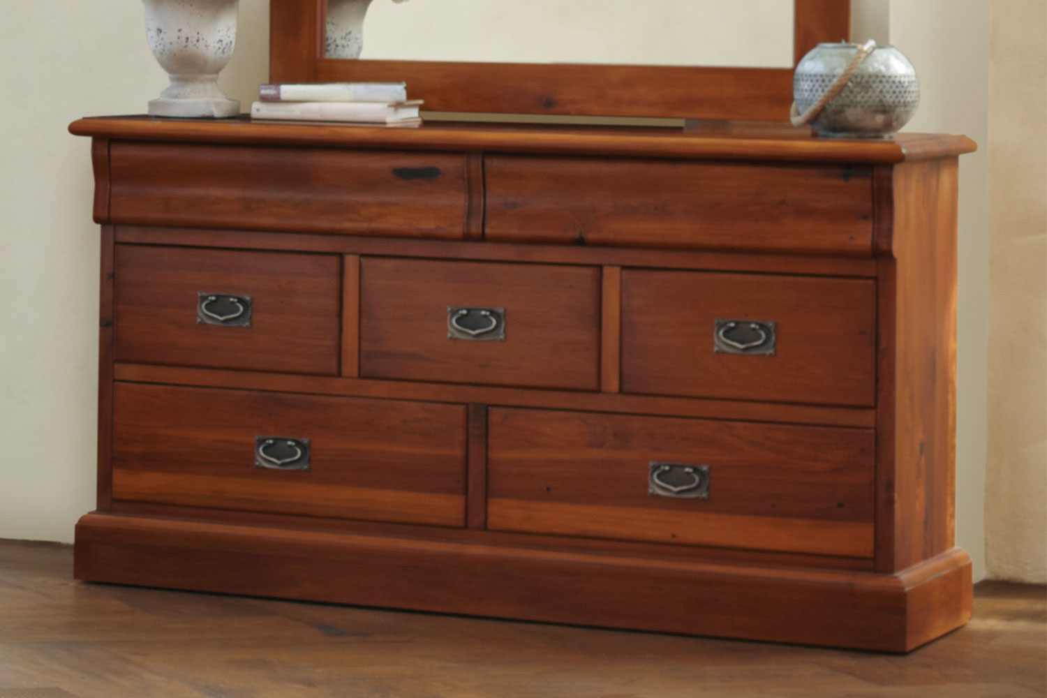 Clevedon 7 Drawer Lowboy