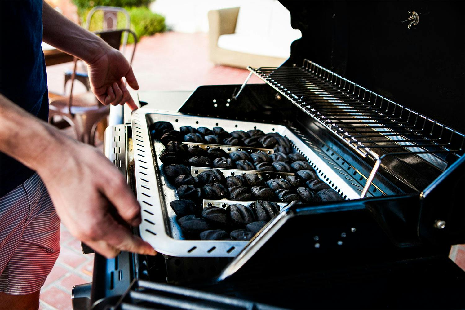Charbroil Gas2coal 3 Burner Barbeque By Gasmate Harvey Norman Charbroil Gas2coal 3 Burner Barbeque By Gasmate